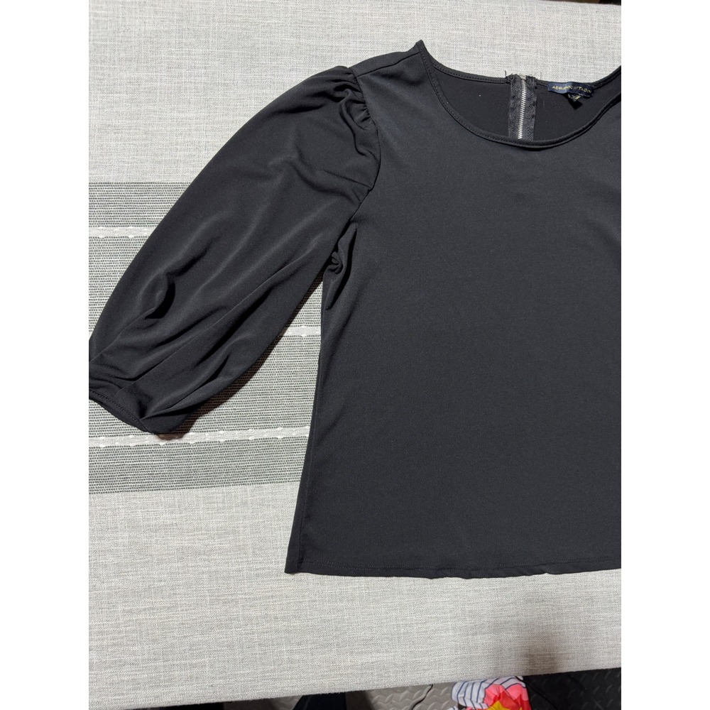 Adrienne Vittadini Black Puffed Sleeve Zipper Back Top Womens Medium‎